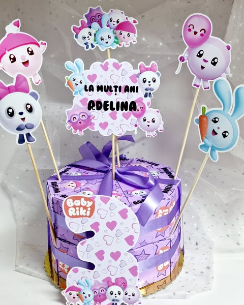 Tort personalizat cu tema Printese, carton